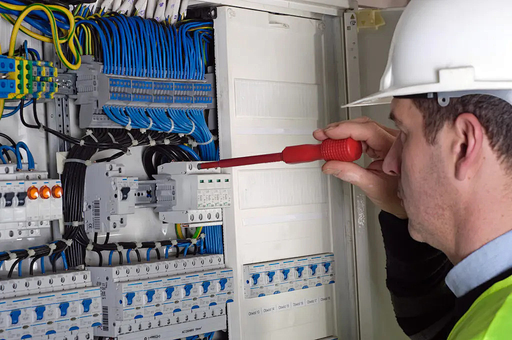 Why some electricians are reluctant to install surge protectors